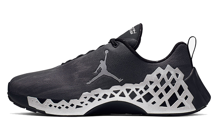 JORDAN Trunner Nxt React Black Metallic Silver