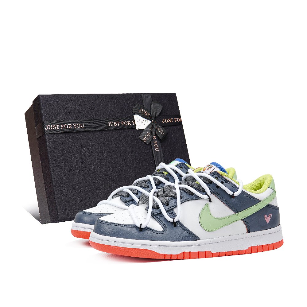Nike Dunk Low Slip Resistant Low Top Skateboard Shoes Women's Gray Green