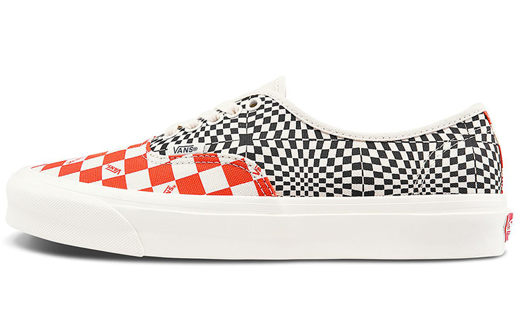 Vans Authentic Logo Check Flame Black
