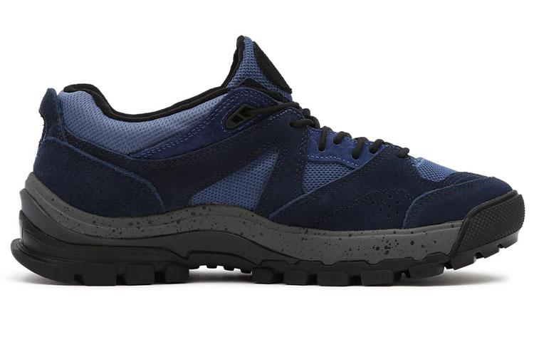 Vans Amzn Trailhead 'Moon Light Blue' купить в интернет-магазине Yoocart с быстрой доставкой по России.