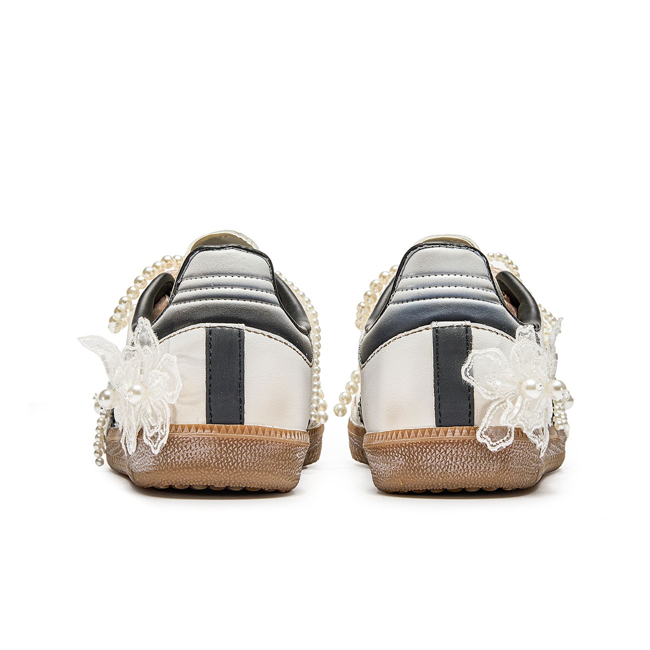 Adidas Originals SAMBA OG Essence Of The World, Farewell Poem Cushioning Low Top Skateboard Shoes Unisex Silver Brown купить в интернет-магазине Yoocart с быстрой доставкой по России.