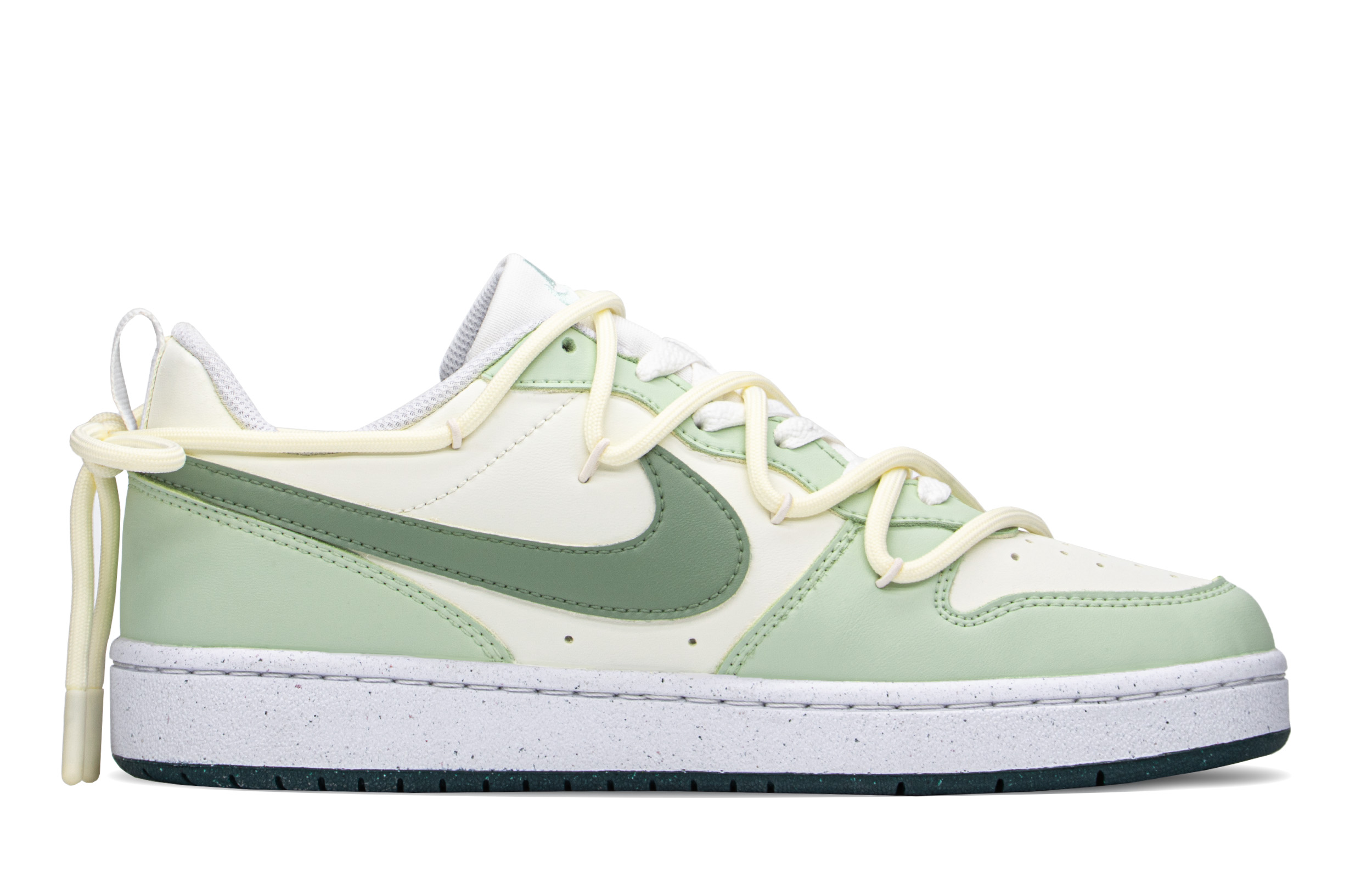 Nike Court Borough Low 2 Low top Skateboard Shoes GS Green White купить в интернет-магазине Yoocart с быстрой доставкой по России.