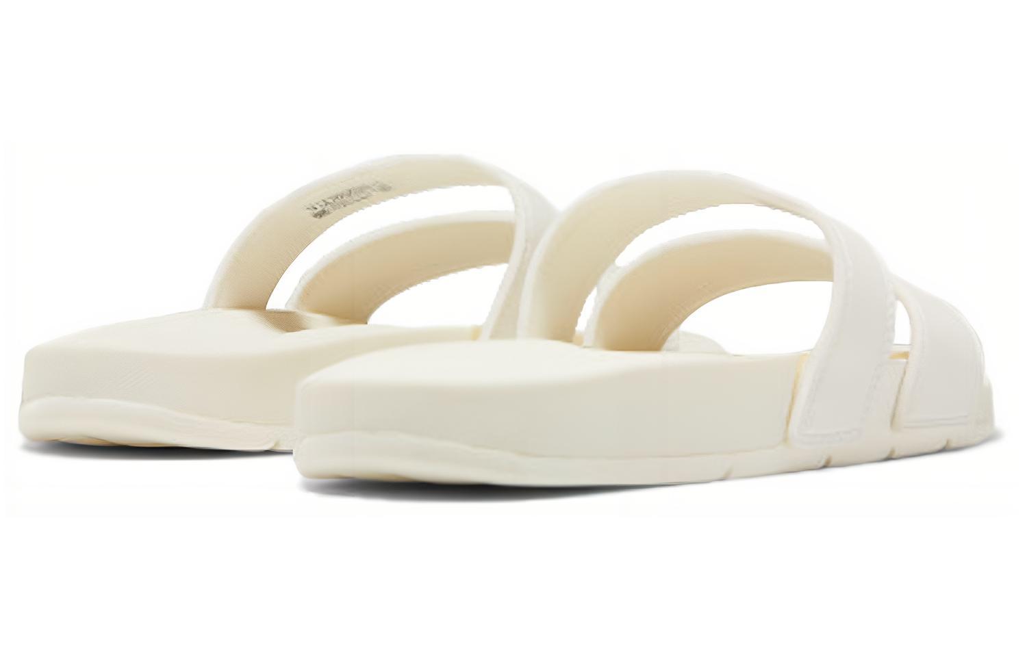 Reebok Ds Comfort Slide White Slippers купить в интернет-магазине Yoocart с быстрой доставкой по России.