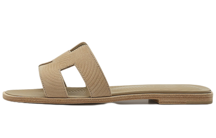 HERMES Slip Resistant Slide Slippers Women's Milk Tea купить в интернет-магазине Yoocart с быстрой доставкой по России.