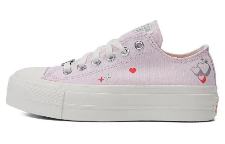 Converse Women's Chuck Taylor All Star Lift Platform Low 'Y2K Heart' Women's
