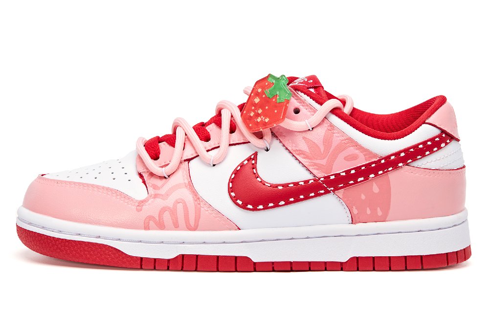 Nike Dunk Low Top Skateboard Shoes Unisex Pink