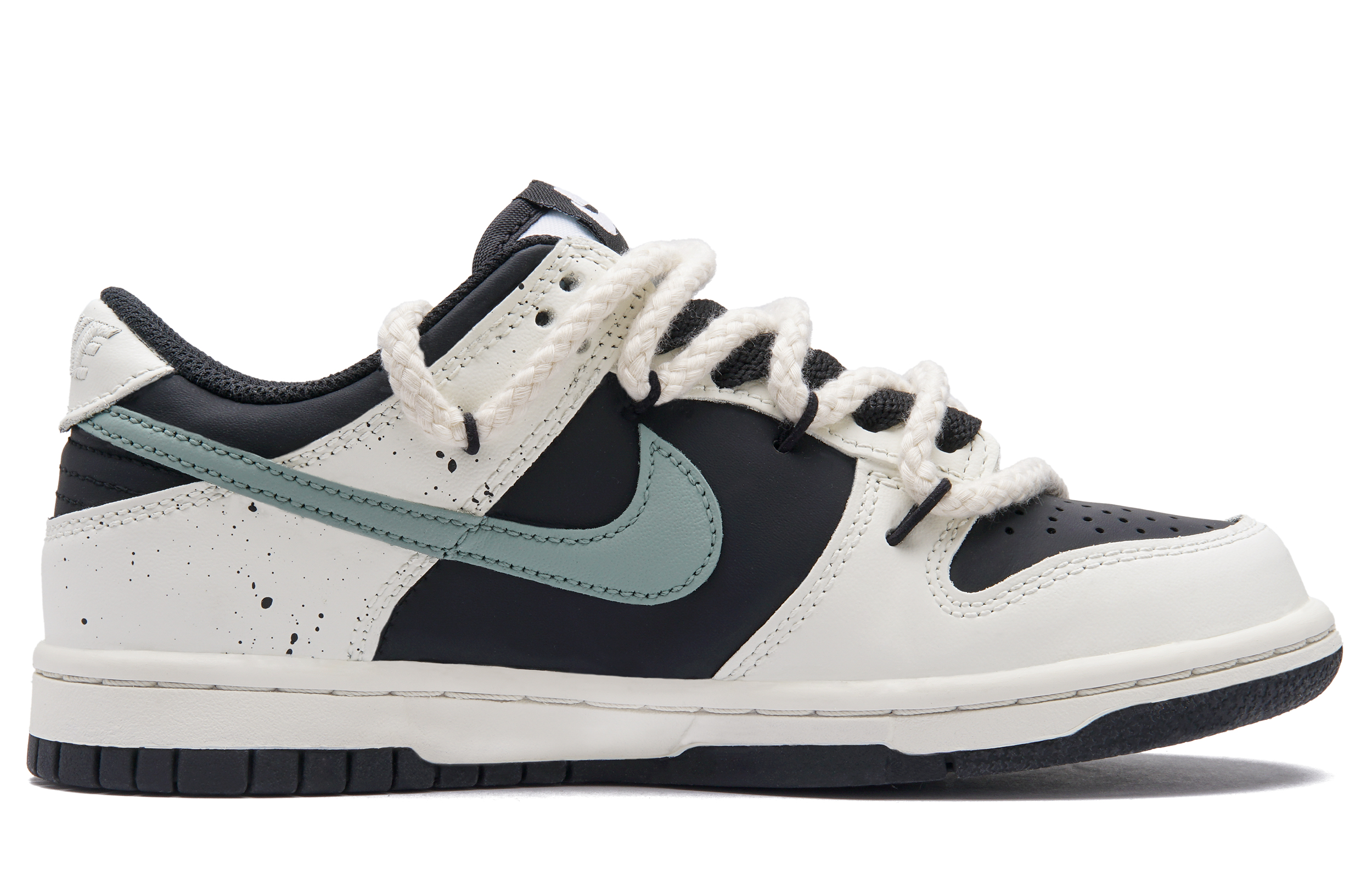 Nike Dunk Anti Slip And Wear Resistant Lightweight Low Top Skateboard Shoes Women's Black Green купить в интернет-магазине Yoocart с быстрой доставкой по России.