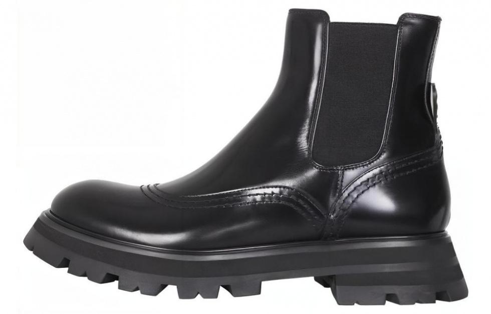 Alexander McQueen Wander Chelsea Boots 'Core Black' Women's