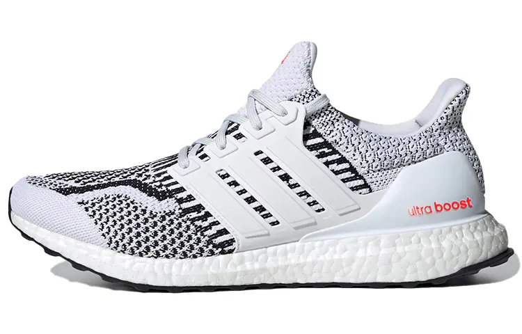Adidas Ultra Boost Dna 5.0 Zebra