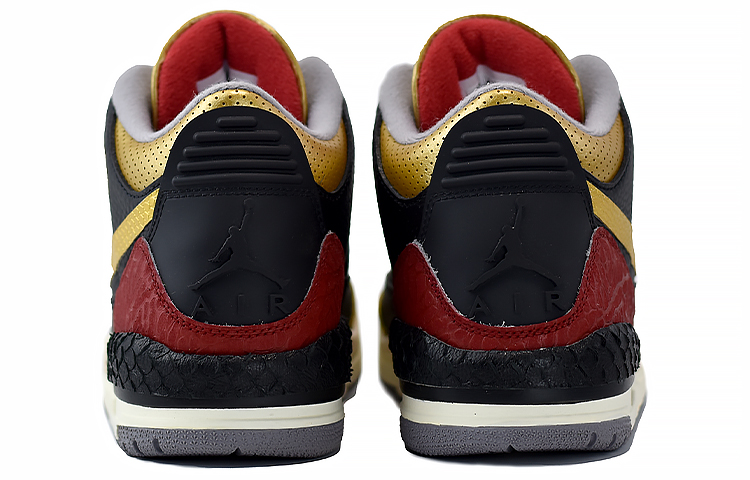 Jordan Air Jordan 3 Basketball Shoes Women's Mid top Black/Gold/Red купить в интернет-магазине Yoocart с быстрой доставкой по России.
