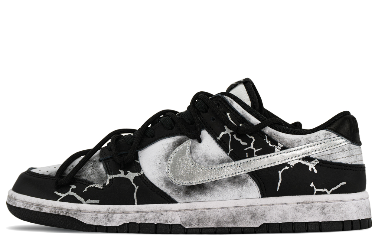 Nike Dunk Skateboard Shoes Men's Low top Black White