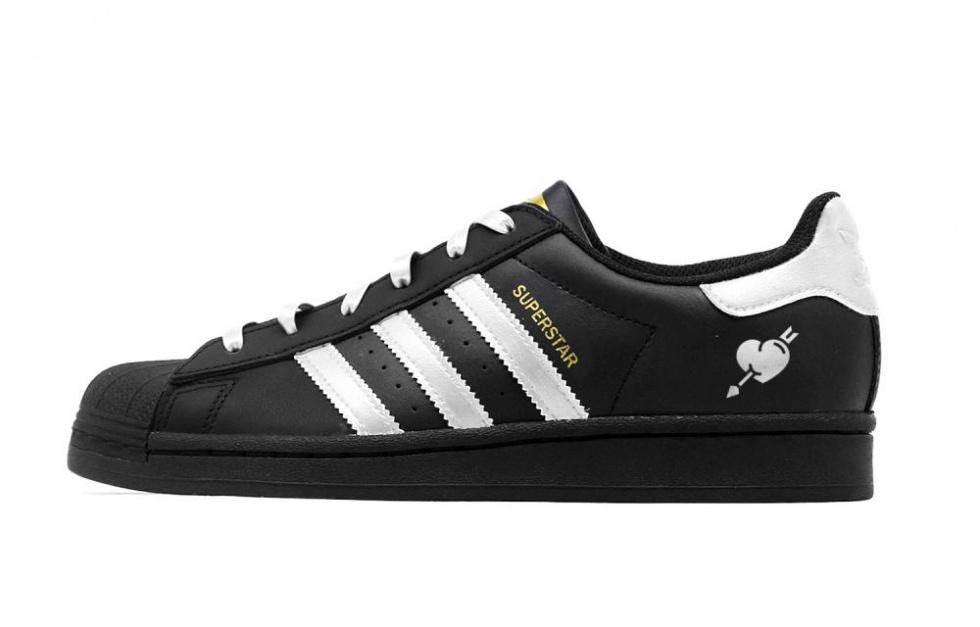 Adidas Originals SUPERSTAR Black Silver Heart Low-Top Skateboard Shoes Unisex Black Silver