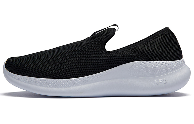 361° NFO Technology Cushioning, Slip Resistant, Breathable, Lightweight Low Top Casual Shoes Men's Black White