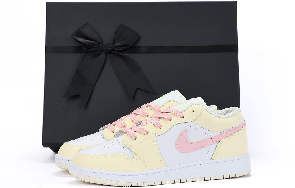 Jordan Air Jordan 1 Chestnut Slip-Resistant Coverage Low-Top Vintage Basketball Shoes GS Yellow Pink