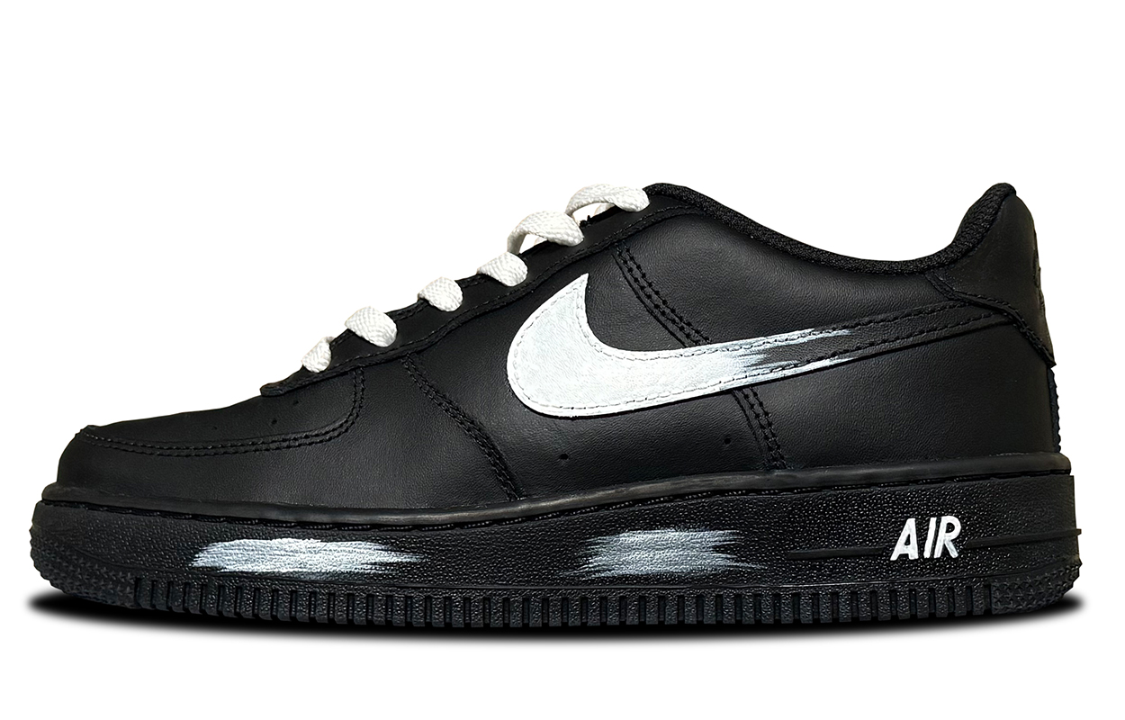 Nike Air Force 1 Balance Abrasion Resistant Slip Resistant Low top Skateboard Shoes Unisex Black White
