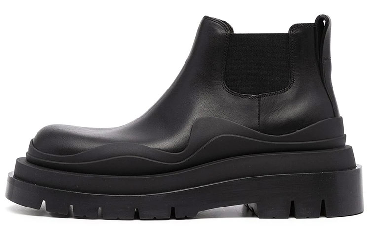 Bottega Veneta Tire Chelsea Boots Women's Black