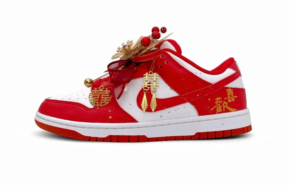 Nike Dunk Abrasion Resistant Low top Skateboard Shoes Women's Red