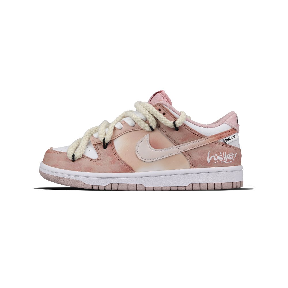 Nike Dunk Skateboard Shoes Women's Low-Top Pink/White