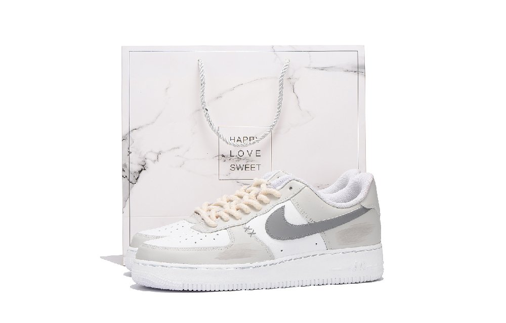 Nike Air Force 1 Coverage Slip Resistant And Abrasion Resistant Low Top Skateboard Shoes Unisex Gray White