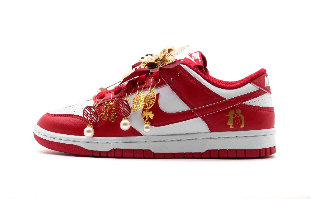 Nike Dunk Abrasion Resistant Low Top Skateboard Shoes Unisex Red White