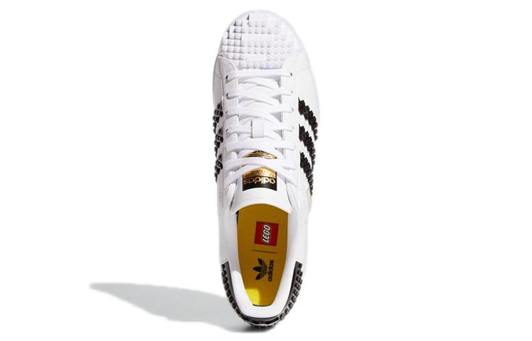 Adidas Lego X Superstar 'Base Plates' купить в интернет-магазине Yoocart с быстрой доставкой по России.