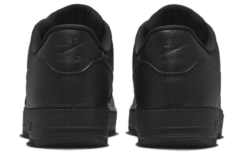 Nike Air Force 1 Low '07 Pro Tech Waterproof Triple Black купить в интернет-магазине Yoocart с быстрой доставкой по России.