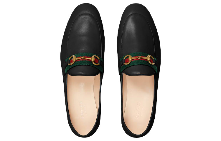 GUCCI Slip On Loafer With Web Black Leather GUCCI Slip On Loafer With Web Black Leather купить в интернет-магазине Yoocart с быстрой доставкой по России.