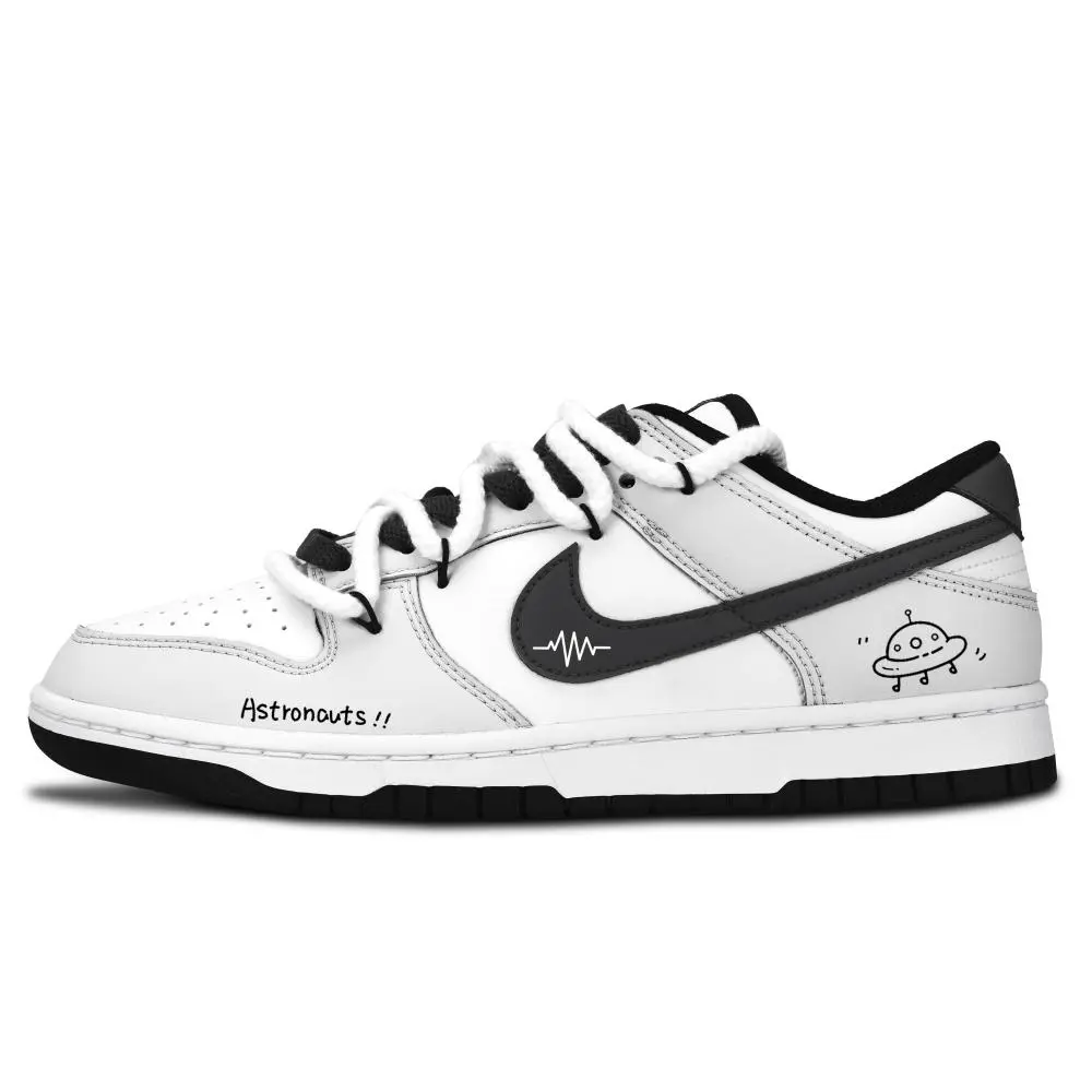 Nike Dunk Black White, Yiji Graffiti Abrasion Resistant Slip Resistant Low top Skateboard Shoes Unisex Black Gray