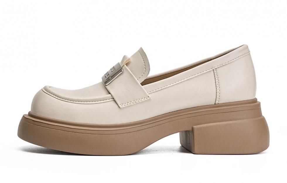 EBLAN Loafers Women's Beige