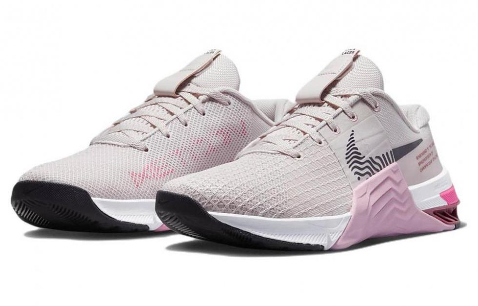 Nike Metcon 8 'Barely Rose' Women's купить в интернет-магазине Yoocart с быстрой доставкой по России.