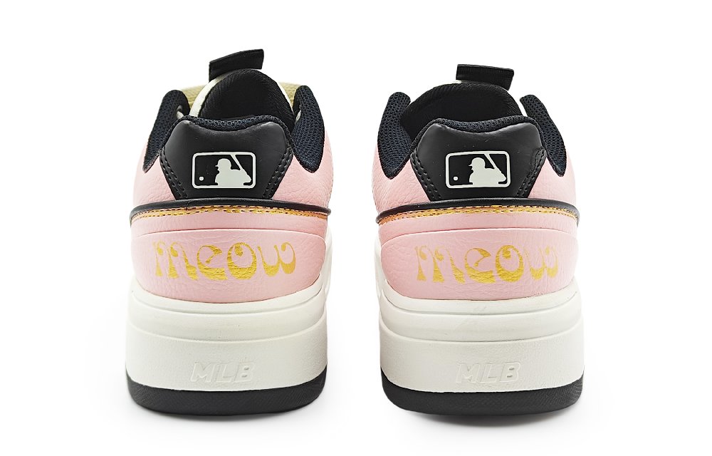 MLB Chunky Liner Abrasion Resistant Low Top Skateboard Shoes Unisex Gold Pink
