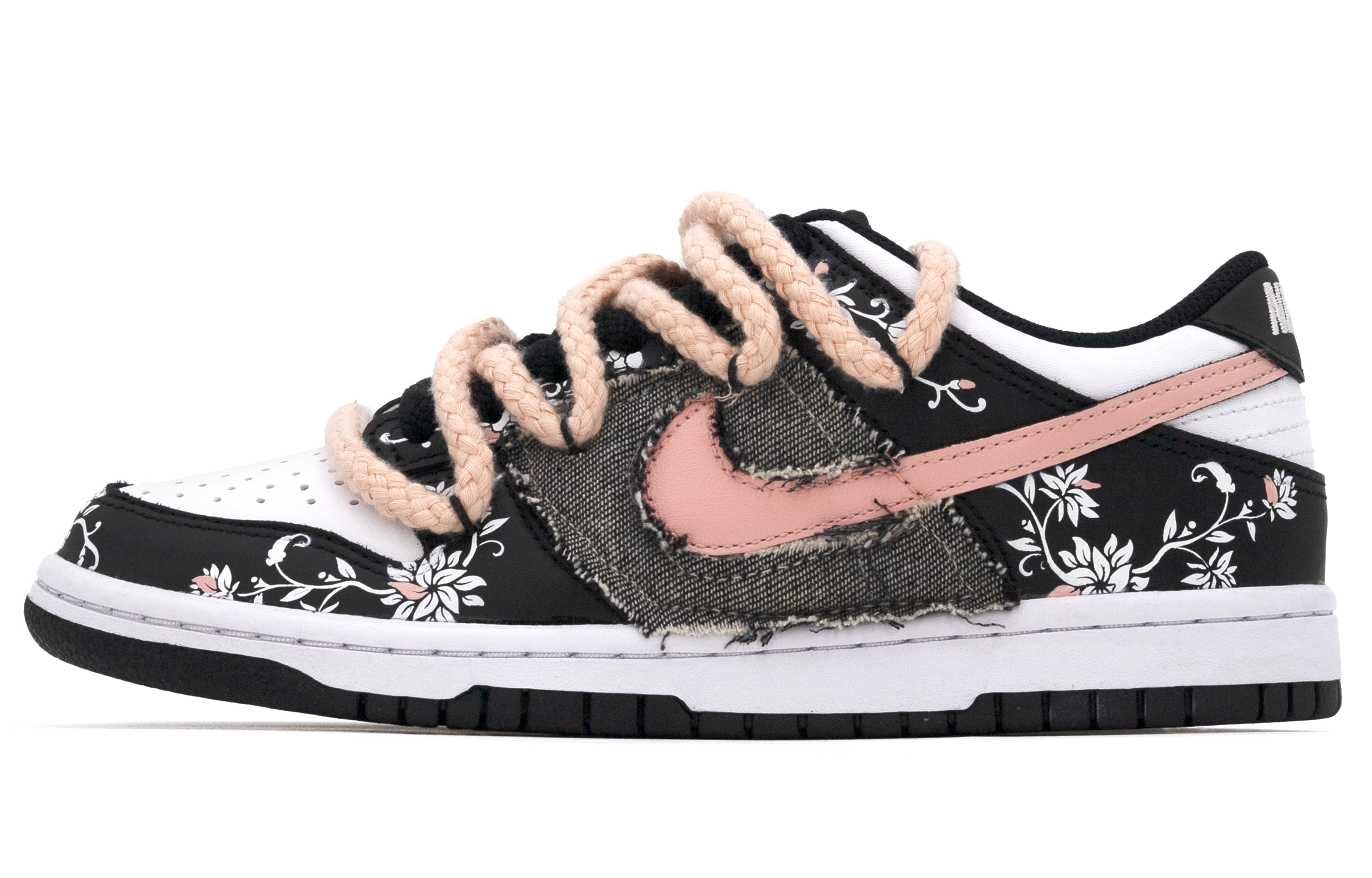 Nike Slip Resistant Shock Absorbers With Abrasion Resistant Properties Low top Skateboard Shoes Women's Black White