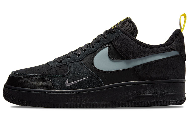 Nike Air Force 1 Low Cut Out Swoosh Black