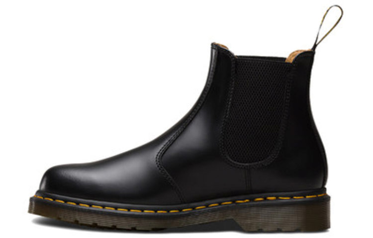 Dr. Martens 2976 Smooth Leather Chelsea Boot Black