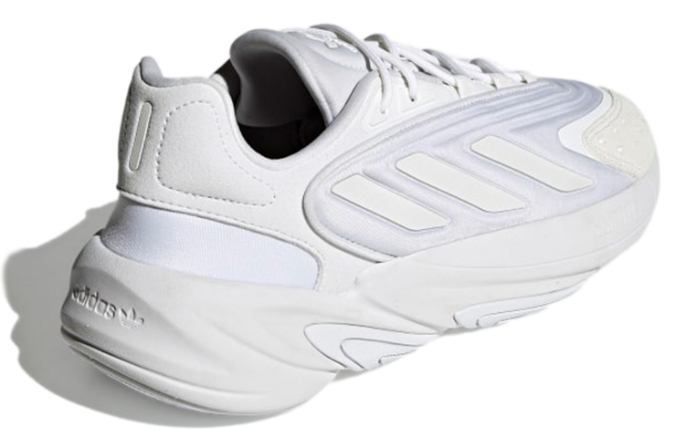 Adidas Ozelia 'Triple White' купить в интернет-магазине Yoocart с быстрой доставкой по России.