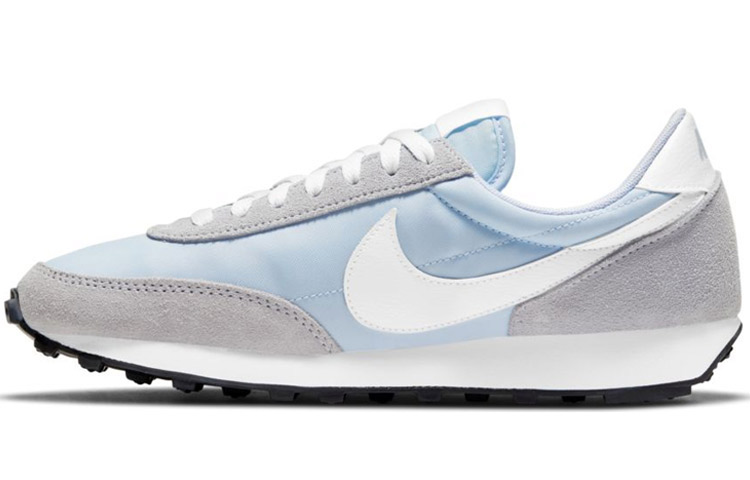 Nike Daybreak Football Grey Light Blue Women's