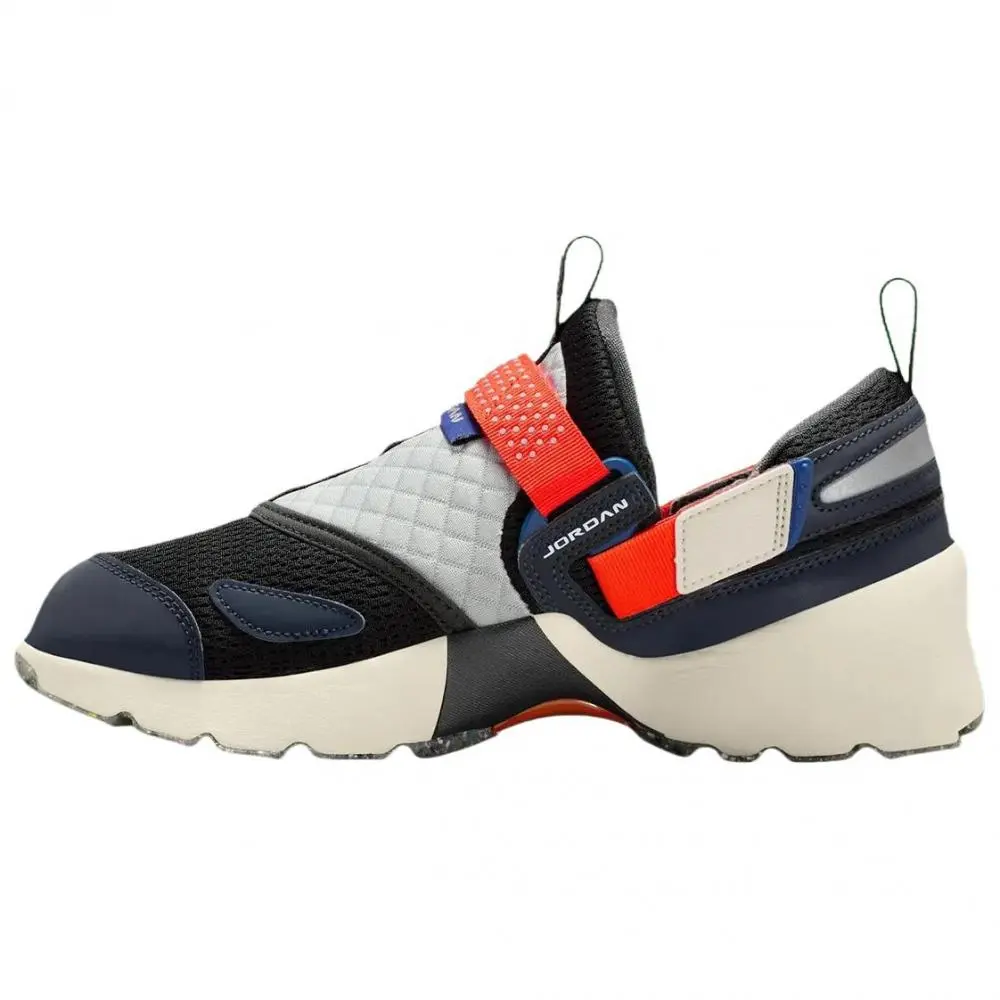 Jordan Trunner LX Abrasion Resistant Low top Vintage Basketball Shoes Women's Black White