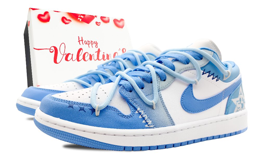 Jordan Air Jordan 1 Cushioning Anti-Slip And Wear-Resistant Low-Top Vintage Basketball Shoes Women's University Blue