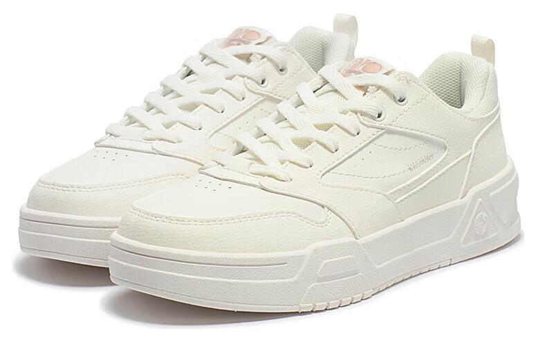 361° Soda 2 Cushioned Slip Resistant Low Top Skateboard Shoes Women's White