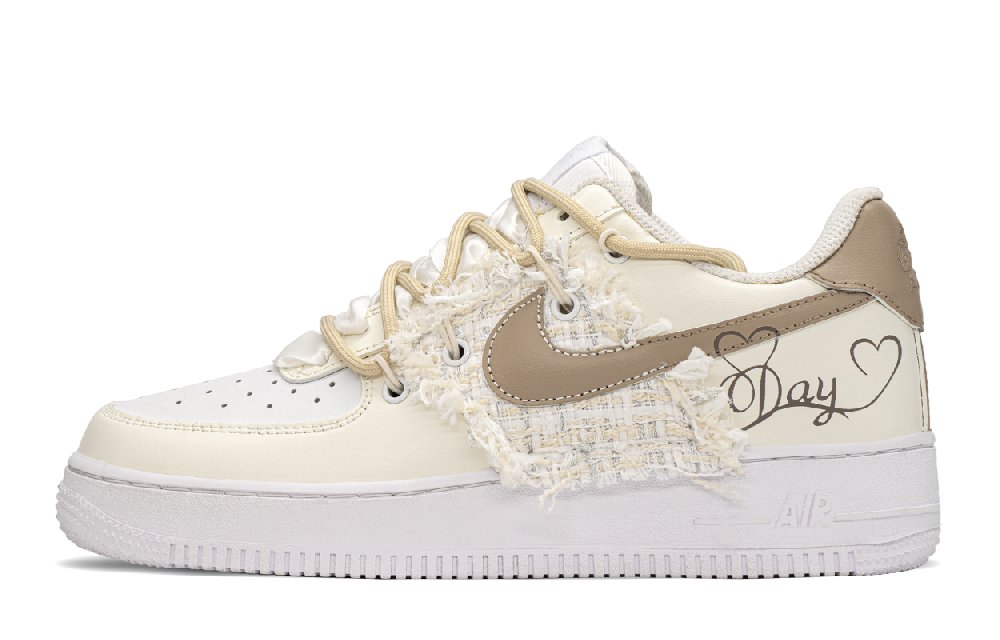 Nike Air Force 1 Low-Top Skateboard Shoes GS Beige Brown