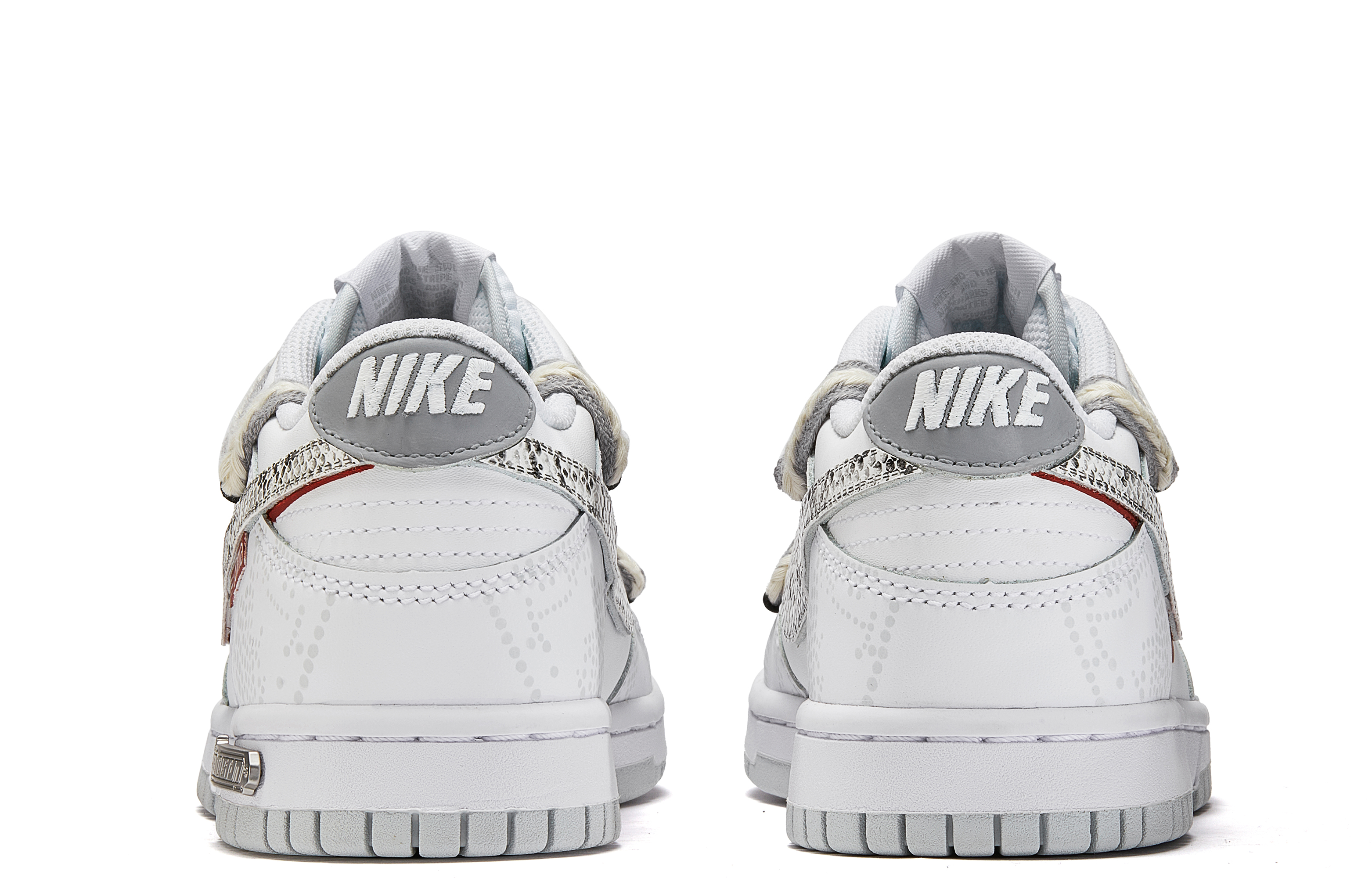 Nike Dunk Skateboard Shoes Men's Low top Red/White купить в интернет-магазине Yoocart с быстрой доставкой по России.