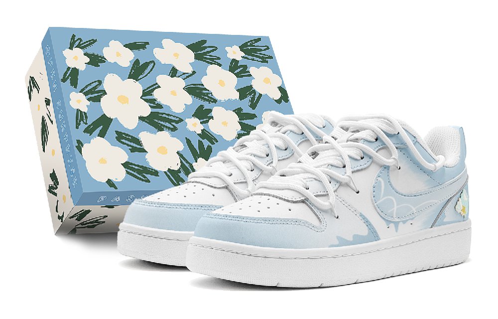 Nike Court Borough Skateboard Shoes Women's Low-Top White