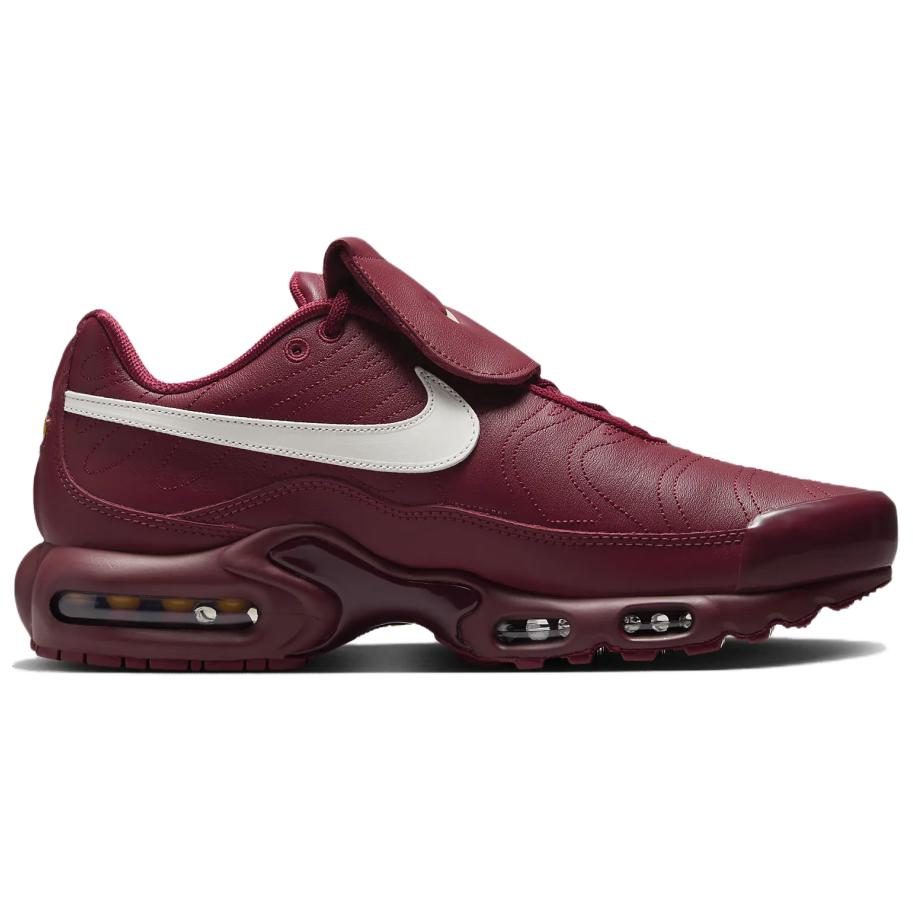 Nike Air Max Plus Tiempo Team Red купить в интернет-магазине Yoocart с быстрой доставкой по России.