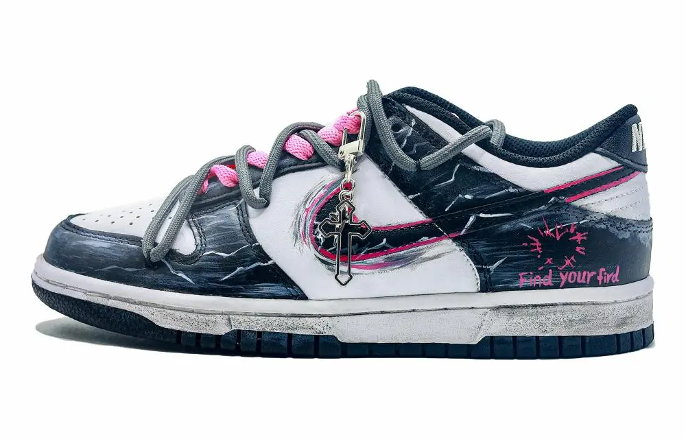 Nike Dunk Low top Skateboard Shoes Women's Black White Pink
