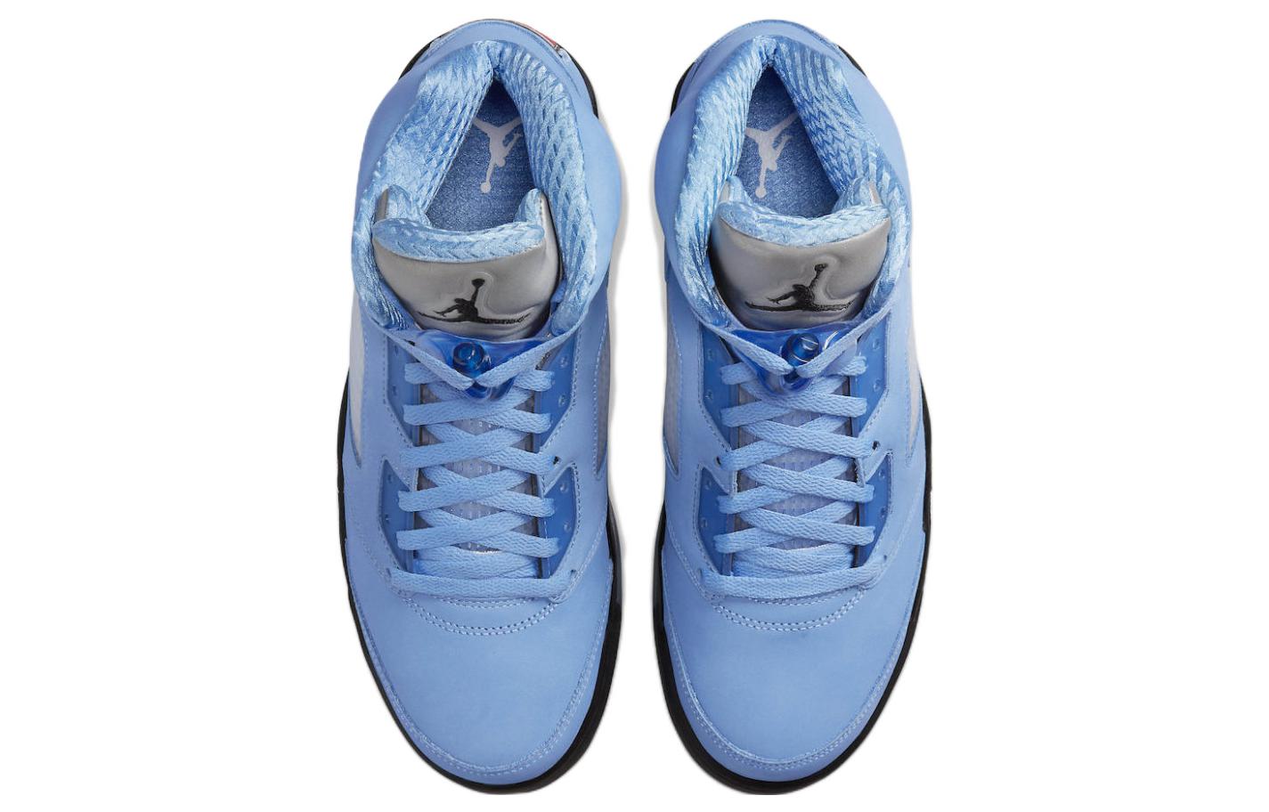 Jordan 5 Retro Unc University Blue купить в интернет-магазине Yoocart с быстрой доставкой по России.