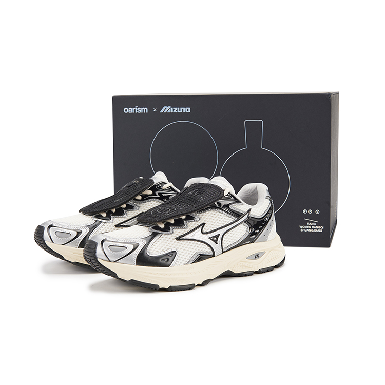 Mizuno Racer S Running Shoes Unisex Low Top Beige Apricot/Black/Silver