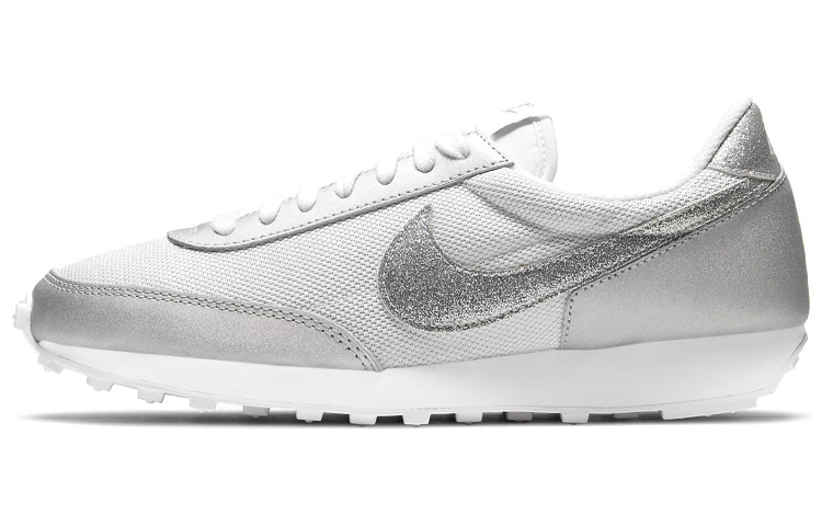 Nike Daybreak 'Metallic Silver' Women's