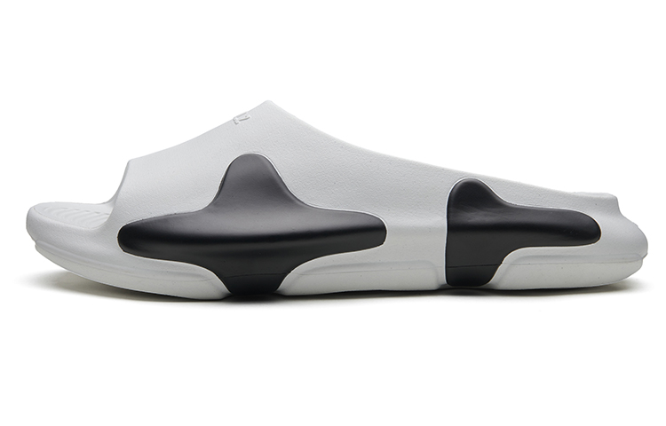 EQLZ EQUALIZER Oasis Quiet Abrasion-Resistant Slide Slippers Unisex White Black