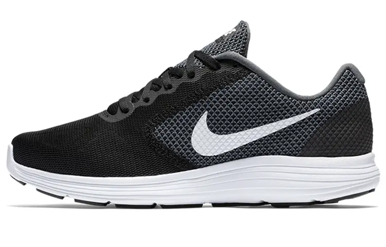 Nike Revolution 3 'Black White Grey'