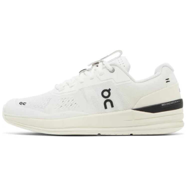 On Anti-Slip Wear-Resistant Low-Top Tennis Shoes Men's White Black